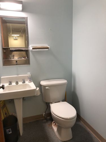 Medical Office Condo in Port Charlotte Medical District: 2400 Harbor Blvd, Port Charlotte, FL, 33952